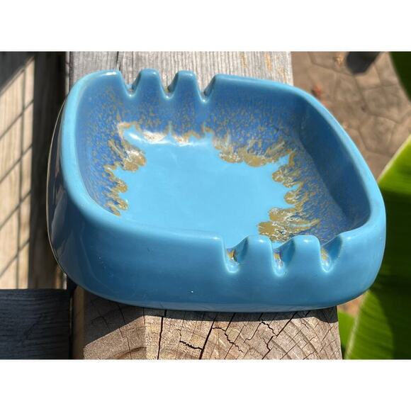 Vintage Ceramic Pottery Square Ashtray. USA 3580. Blue.Gold. Smoker. Bar Decor - Picture 2 of 7